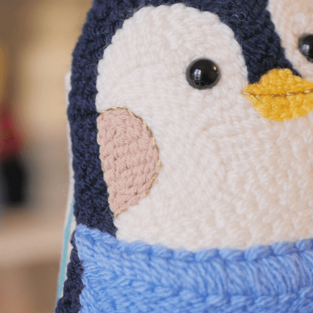 Mini doudou déco | Un p'tit penguin d'hiver