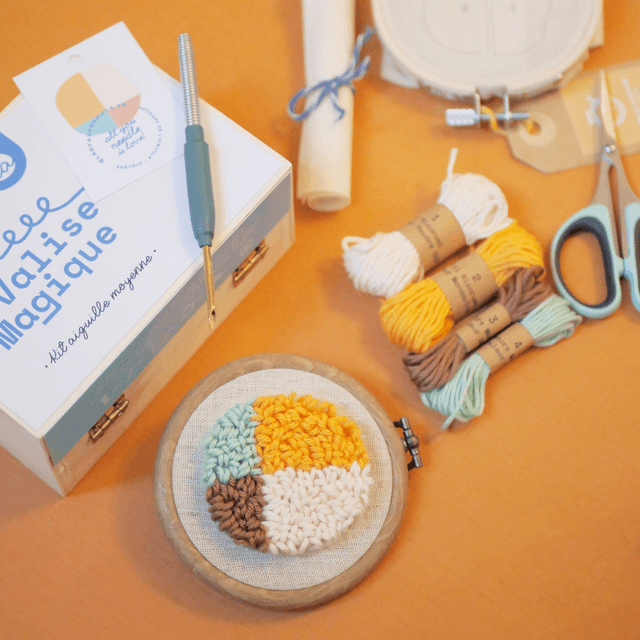 Kit Punch Needle Ma Valise Magique ✨ | Aiguille moyenne réglable